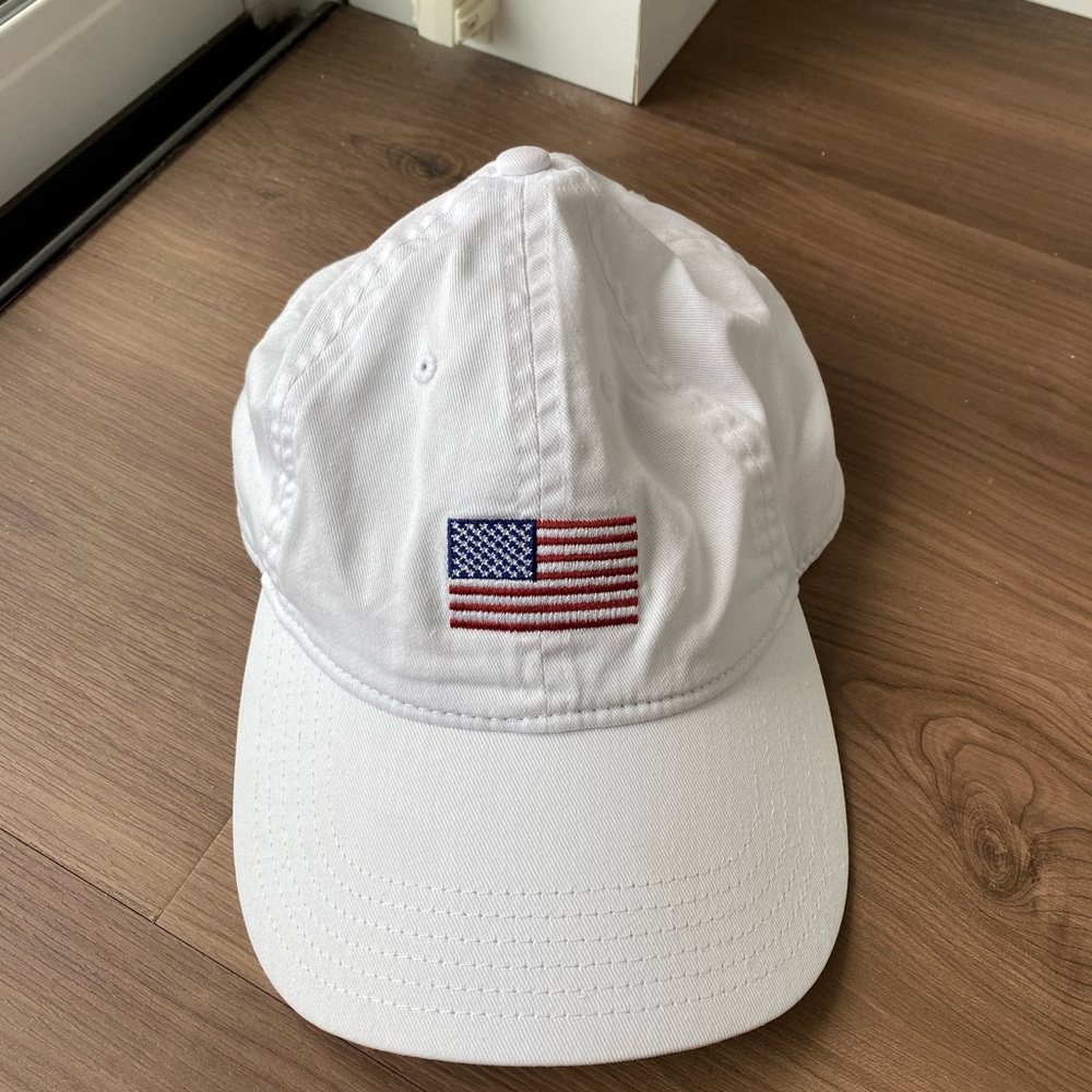 White women’s Cap with USA Flag Embroidery